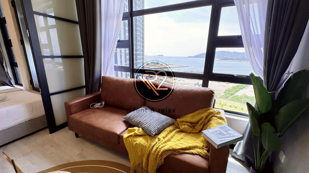 Sea&Pool View Stunning Homestay, Wifi, Netflix Near Malls, Jetty, Convenient Stores Kota Kinabalu Exteriör bild